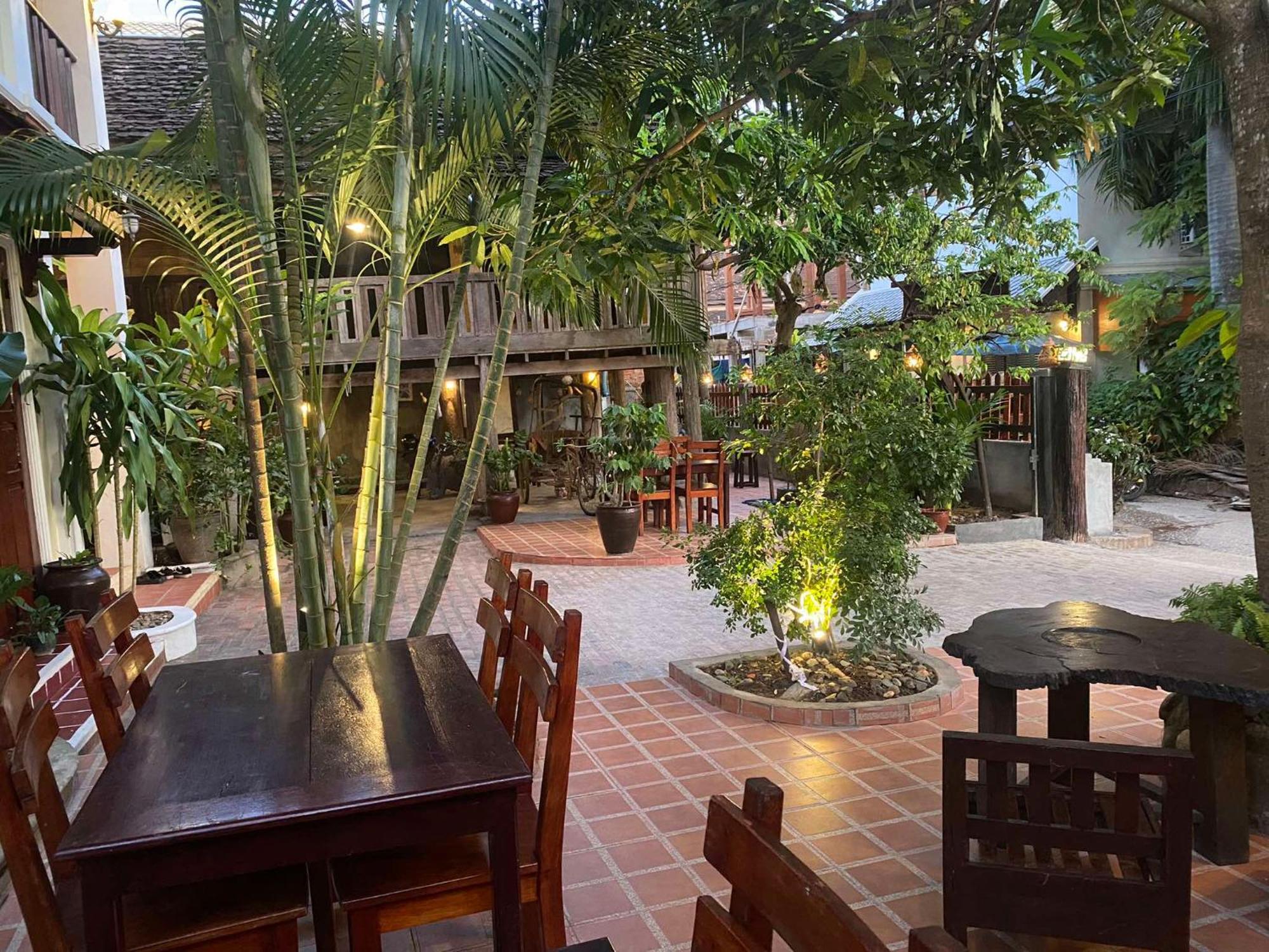 Golden Sun Boutique Hotel Luang Prabang Dış mekan fotoğraf