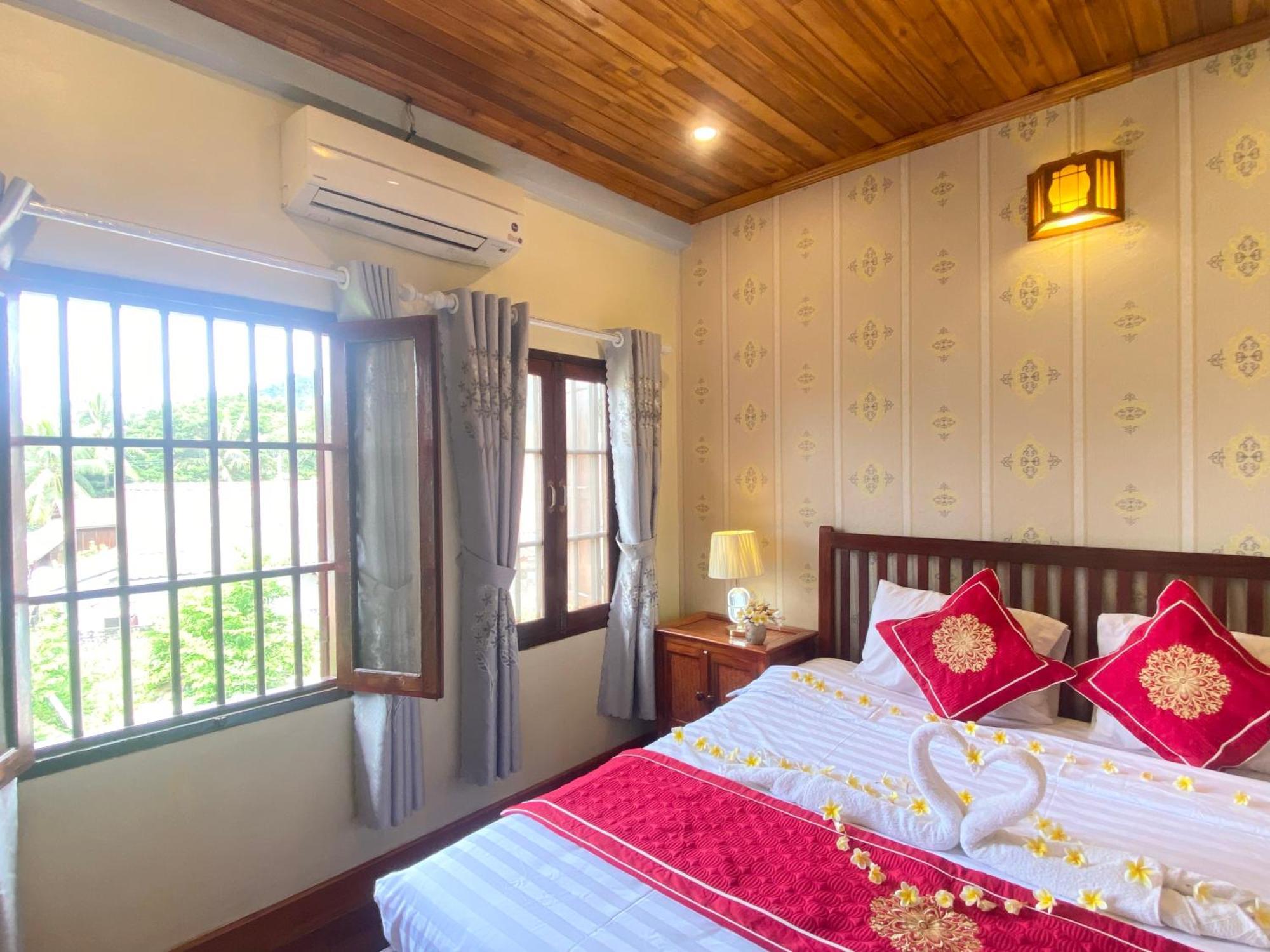 Golden Sun Boutique Hotel Luang Prabang Dış mekan fotoğraf