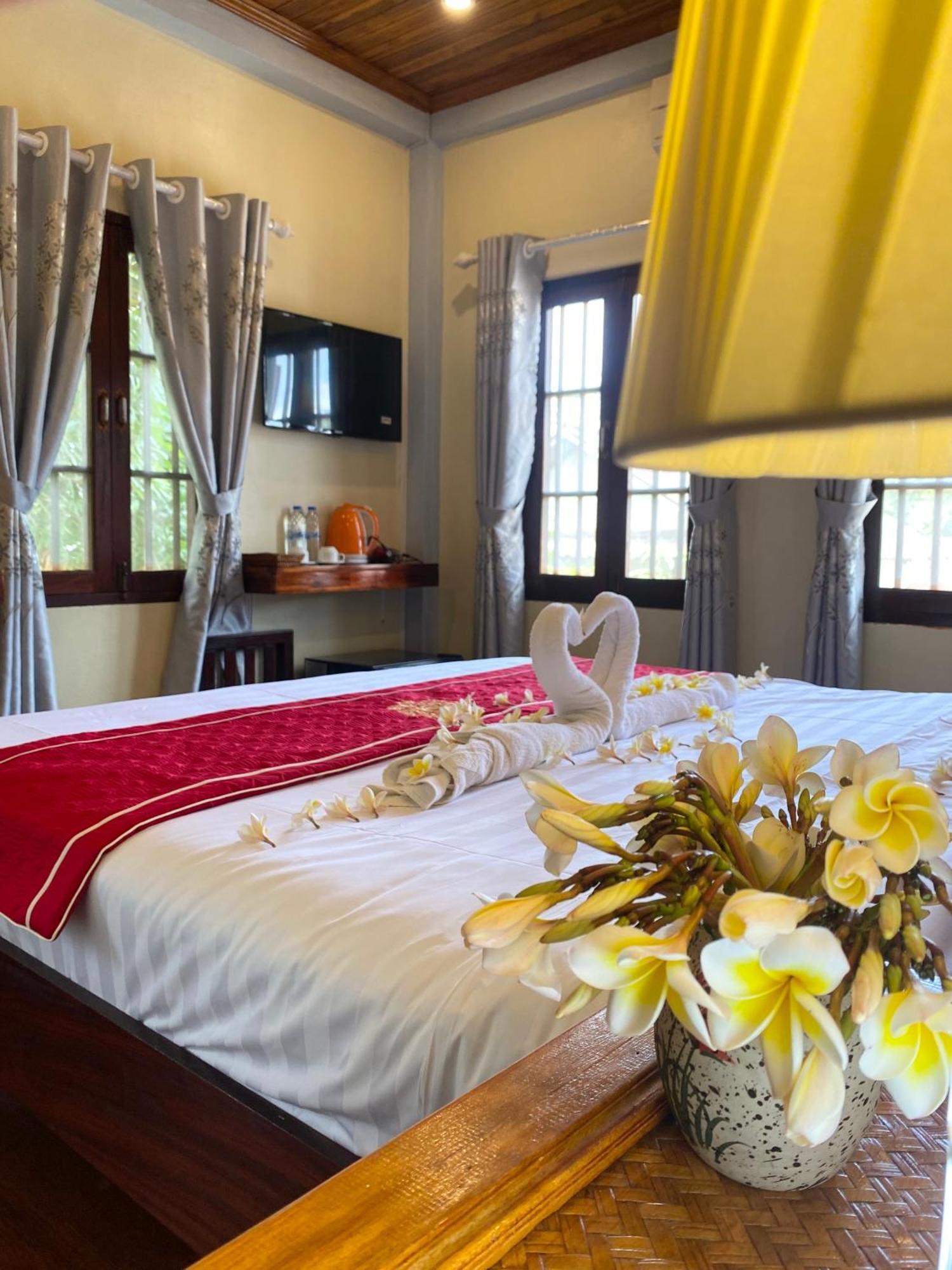 Golden Sun Boutique Hotel Luang Prabang Dış mekan fotoğraf