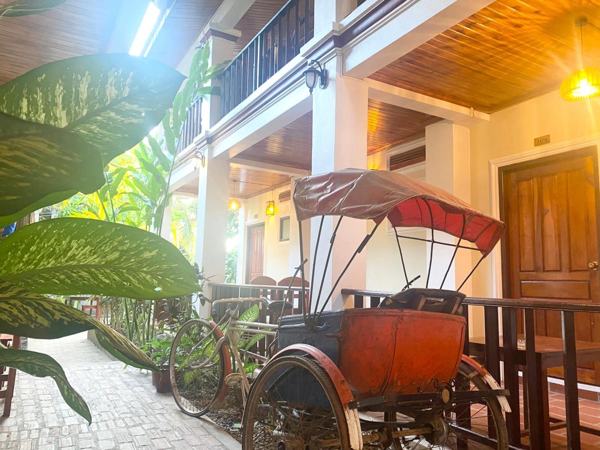 Golden Sun Boutique Hotel Luang Prabang Dış mekan fotoğraf