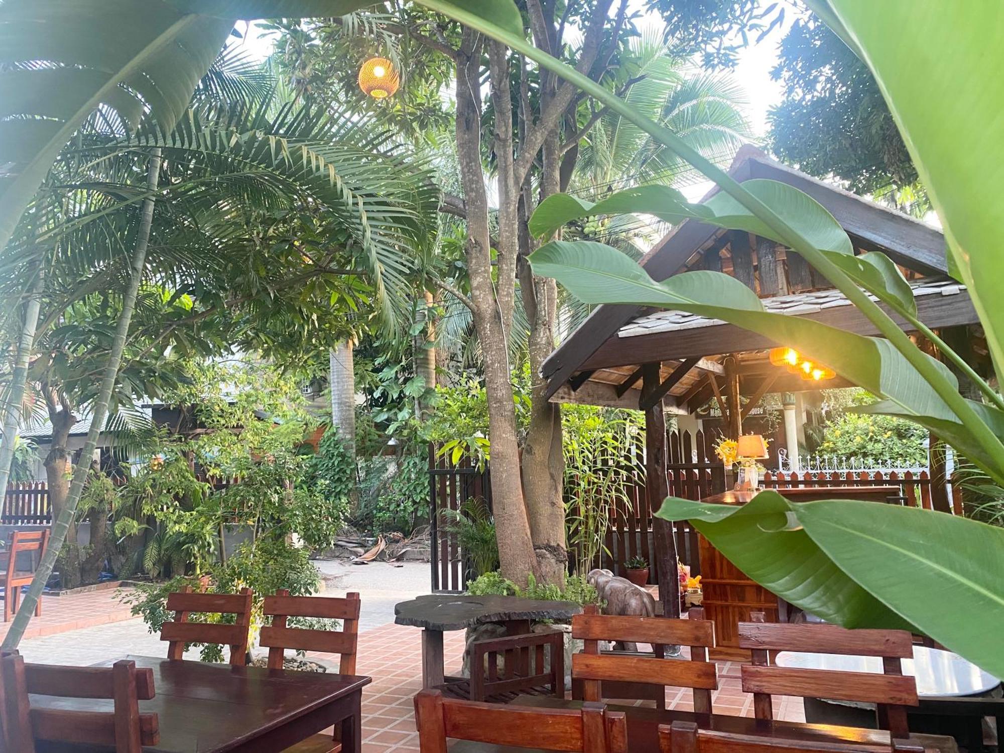 Golden Sun Boutique Hotel Luang Prabang Dış mekan fotoğraf