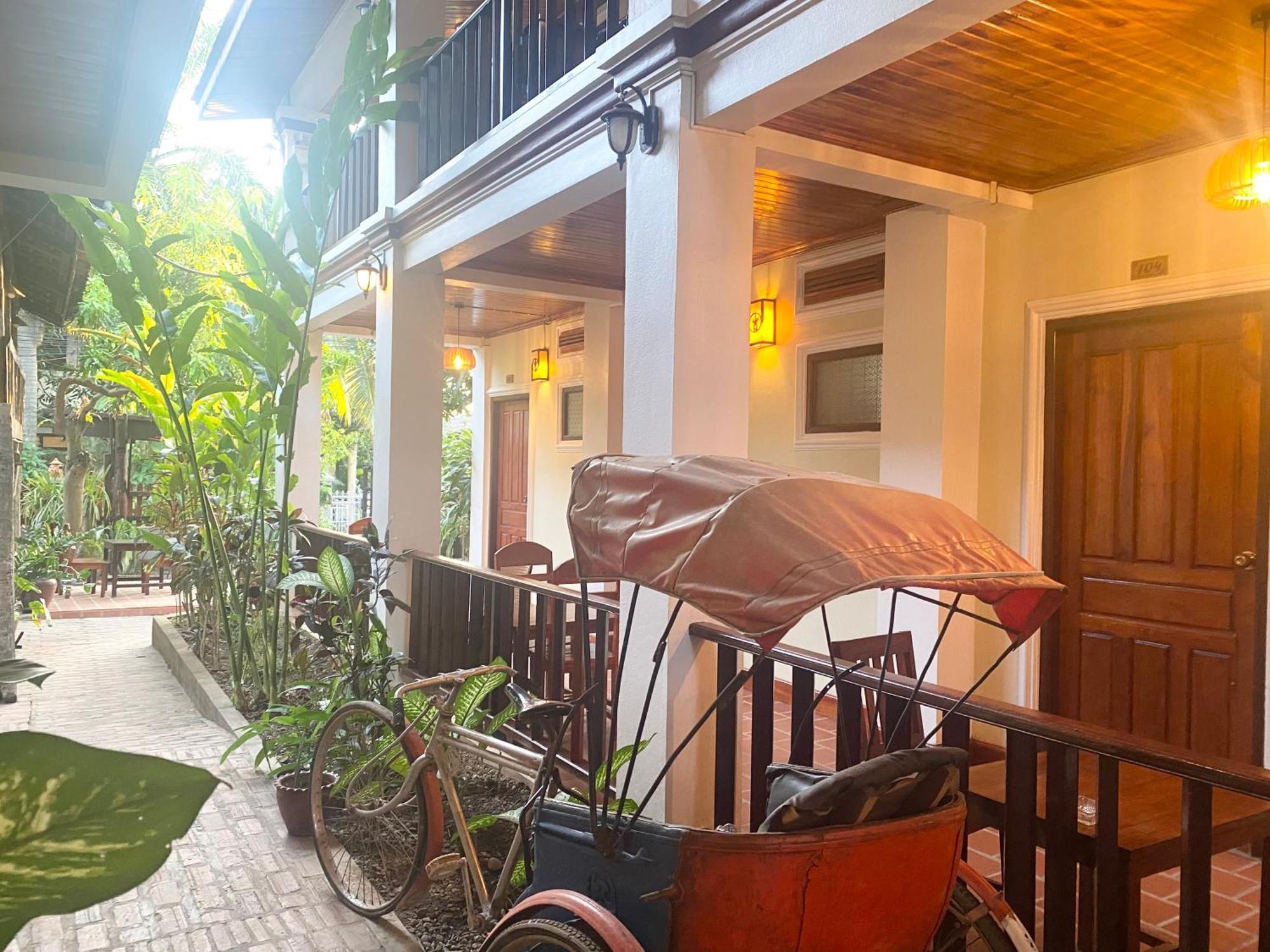 Golden Sun Boutique Hotel Luang Prabang Dış mekan fotoğraf